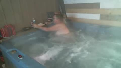 Snapshot of jna1009 chatting on January 8, 1:41 am amanda and jake online show from January 8, 1:41 am