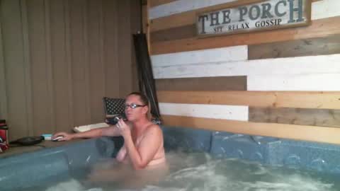 Snapshot of jna1009 chatting on January 17, 2:27 am amanda and jake online show from January 17, 2:27 am