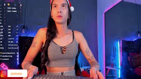 Joa Isaza     online show from December 18, 8:09 am