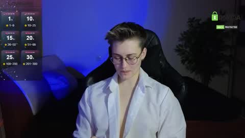 Snapshot of joan_night chatting on November 4, 8:52 pm J online show from November 4, 8:52 pm