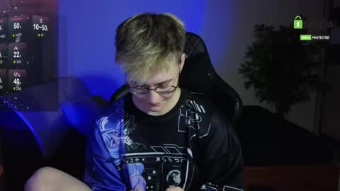 Snapshot of joan_night chatting on November 25, 7:14 pm J online show from November 25, 7:14 pm