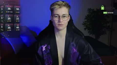 Snapshot of joan_night chatting on November 26, 7:48 pm J online show from November 26, 7:48 pm