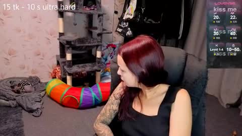 Snapshot of joan_wilson chatting on October 14, 10:21 pm joan_wilson online show from October 14, 10:21 pm