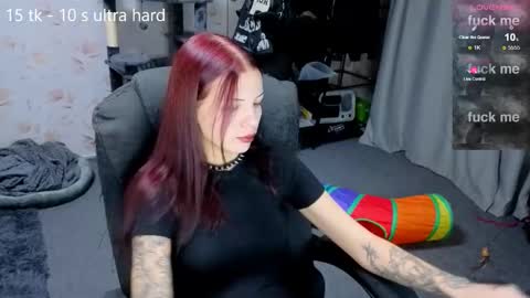 Snapshot of joan_wilson chatting on October 19, 7:03 pm joan_wilson online show from October 19, 7:03 pm