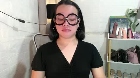 Joana online show from March 1, 11:15 pm