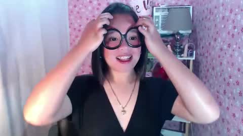 Joana online show from December 1, 11:43 pm