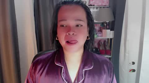Joana online show from April 27, 8:18 pm