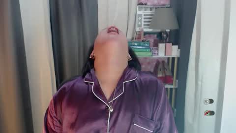 Joana online show from May 6, 11:43 pm