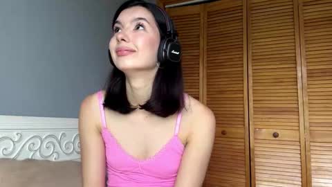 Snapshot of joanaphippin chatting on May 28, 7:38 am joanaphippin online show from May 28, 7:38 am