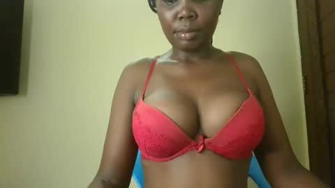 Snapshot of joankein_255 chatting on April 29, 5:41 pm varl online show from April 29, 5:41 pm