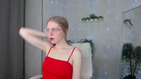 Snapshot of joann_shermann chatting on October 27, 1:09 am joann_shermann online show from October 27, 1:09 am