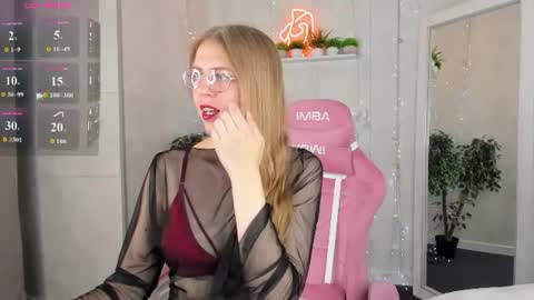 joann_shermann online show from July 8, 1:10 am