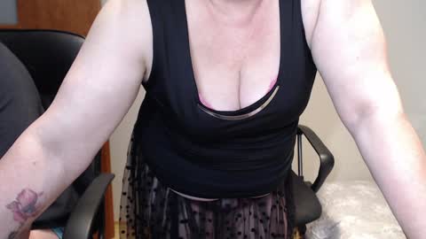 Joanna and Greg online show from January 19, 12:17 pm