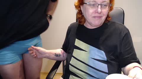 Joanna and Greg online show from January 19, 7:58 pm