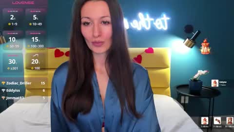 Joan online show from February 28, 1:39 am