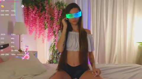 Eva online show from August 3, 7:39 pm