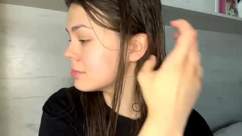 Mila online show from April 30, 10:54 am