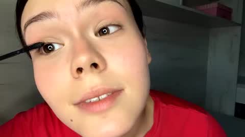 Mila online show from July 11, 1:25 pm
