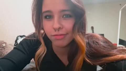 Jody online show from December 4, 6:27 pm