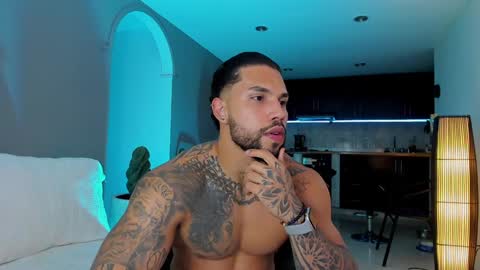 joe_esthetic online show from February 7, 11:03 pm