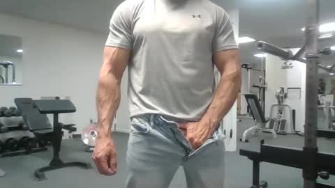 Snapshot of joe_smith5679 chatting on May 25, 4:57 pm joe_smith5679 online show from May 25, 4:57 pm