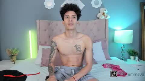 Emma  Joe online show from October 27, 8:24 pm