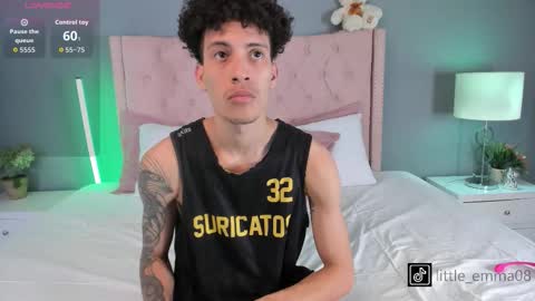 Emma  Joe online show from November 5, 9:59 pm