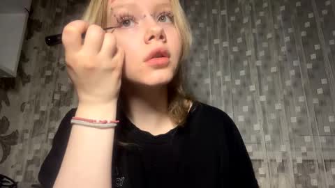 Aurora online show from February 1, 11:53 am