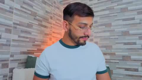 Joel Callvil online show from June 1, 10:55 pm