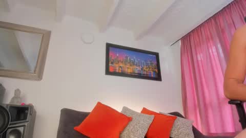 Snapshot of joelandalexa chatting on November 9, 6:28 pm joelandalexa online show from November 9, 6:28 pm