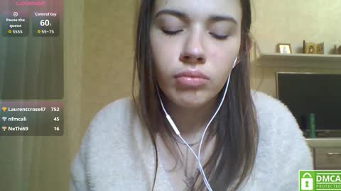 Jennifer online show from February 10, 1:32 am