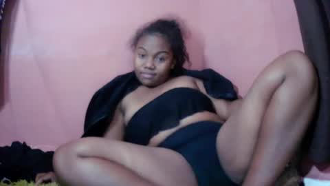 joenah012 online show from July 12, 6:54 pm