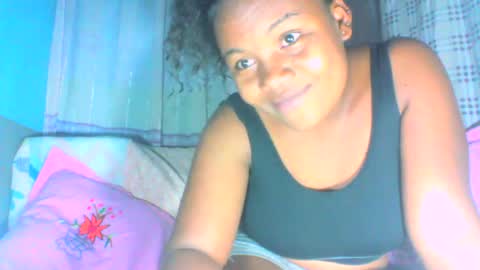 joenah012 online show from August 3, 5:50 am
