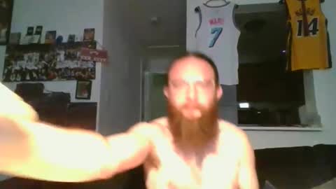 Snapshot of joey2snowy759685 chatting on October 21, 1:01 pm joey2snowy759685 online show from October 21, 1:01 pm