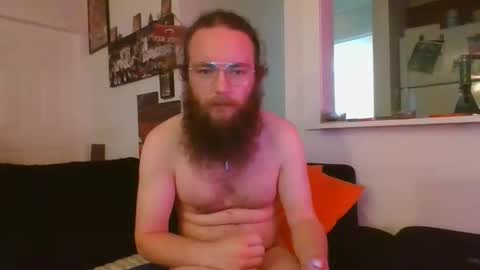 Snapshot of joey2snowy759685 chatting on March 20, 9:52 pm joey2snowy759685 online show from March 20, 9:52 pm