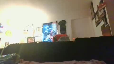 joey2snowy759685 online show from April 28, 10:48 pm