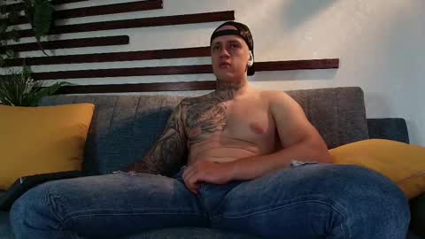     online show from March 11, 5:27 am