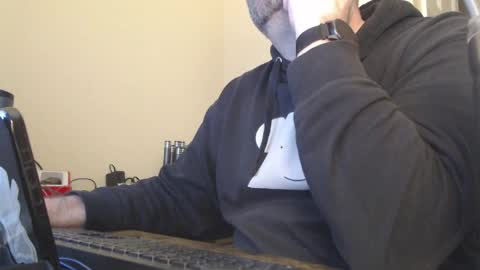 Snapshot of joeystr0ker chatting on March 30, 12:22 am joeystr0ker online show from March 30, 12:22 am