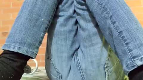 Snapshot of johan70nsexy chatting on May 16, 5:23 pm johan70nsexy online show from May 16, 5:23 pm
