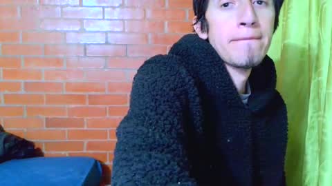 Snapshot of johan70nsexy chatting on July 25, 11:24 pm johan70nsexy online show from July 25, 11:24 pm