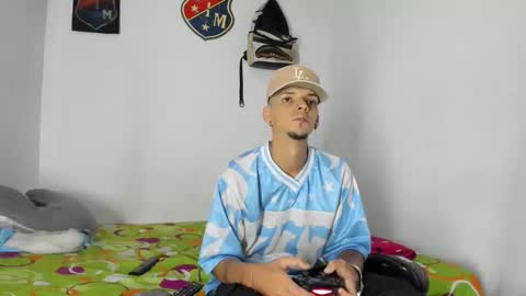 johan_and_antonella online show from January 15, 9:51 pm