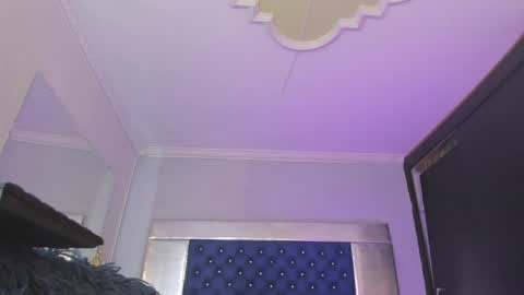 johan_bigcock999 online show from May 16, 7:56 pm