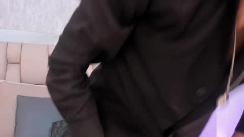 Johan  online show from September 17, 11:34 am