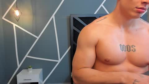 Johan Williams online show from December 27, 5:20 am