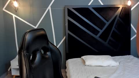 Johan Williams online show from January 29, 7:57 am