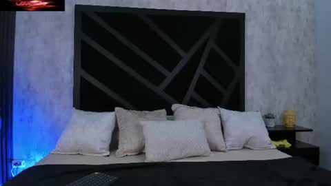 Johan Williams online show from July 5, 12:06 am
