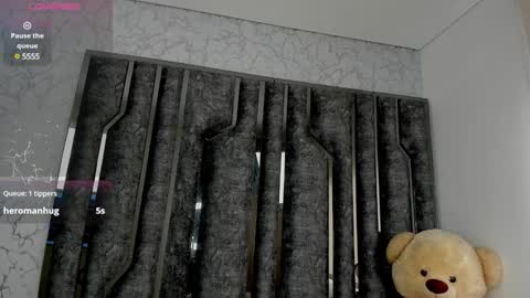 Snapshot of johana_fox_ chatting on February 8, 3:53 pm johana fox online show from February 8, 3:53 pm