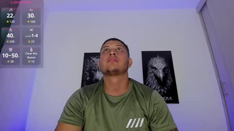 Snapshot of johansmith__ chatting on November 20, 10:20 pm Johan Smith online show from November 20, 10:20 pm