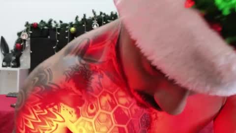 John  online show from December 23, 11:14 am