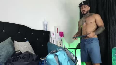 John  online show from September 14, 11:09 am